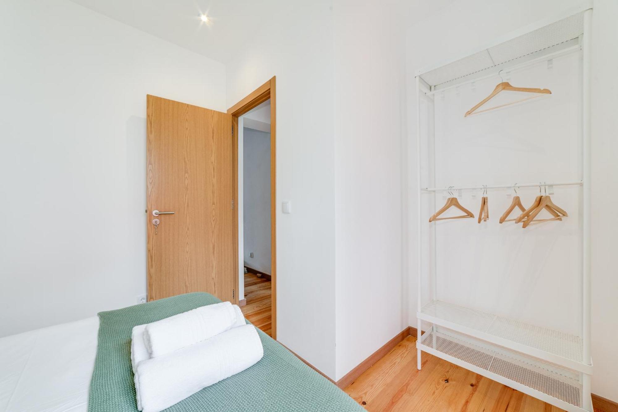 Apartment Campolide Charm