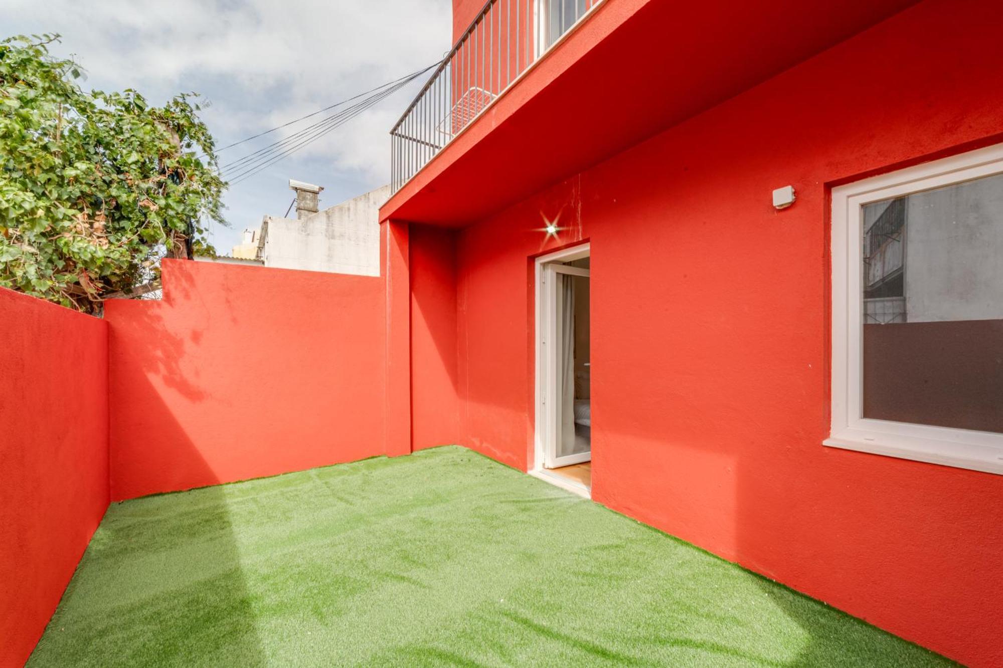 Campolide Charm Apartment *